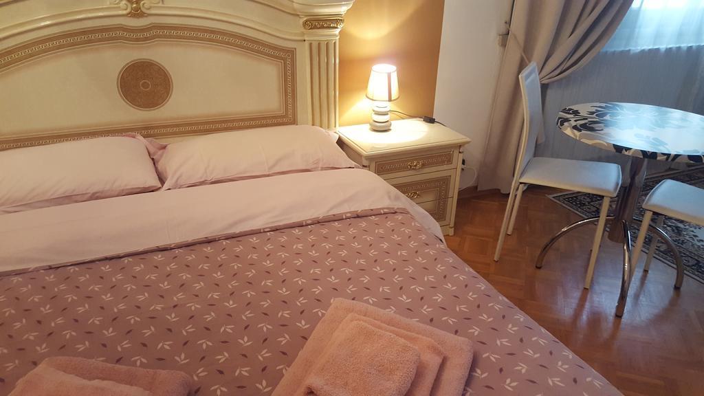 B&B In Arena L' Opera Verona Exterior photo